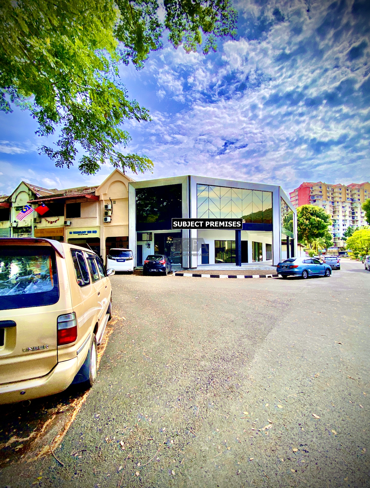 A CORNER Double-Storey Commercial Shoplot on Jalan Ru 2 in Ayer Itam.