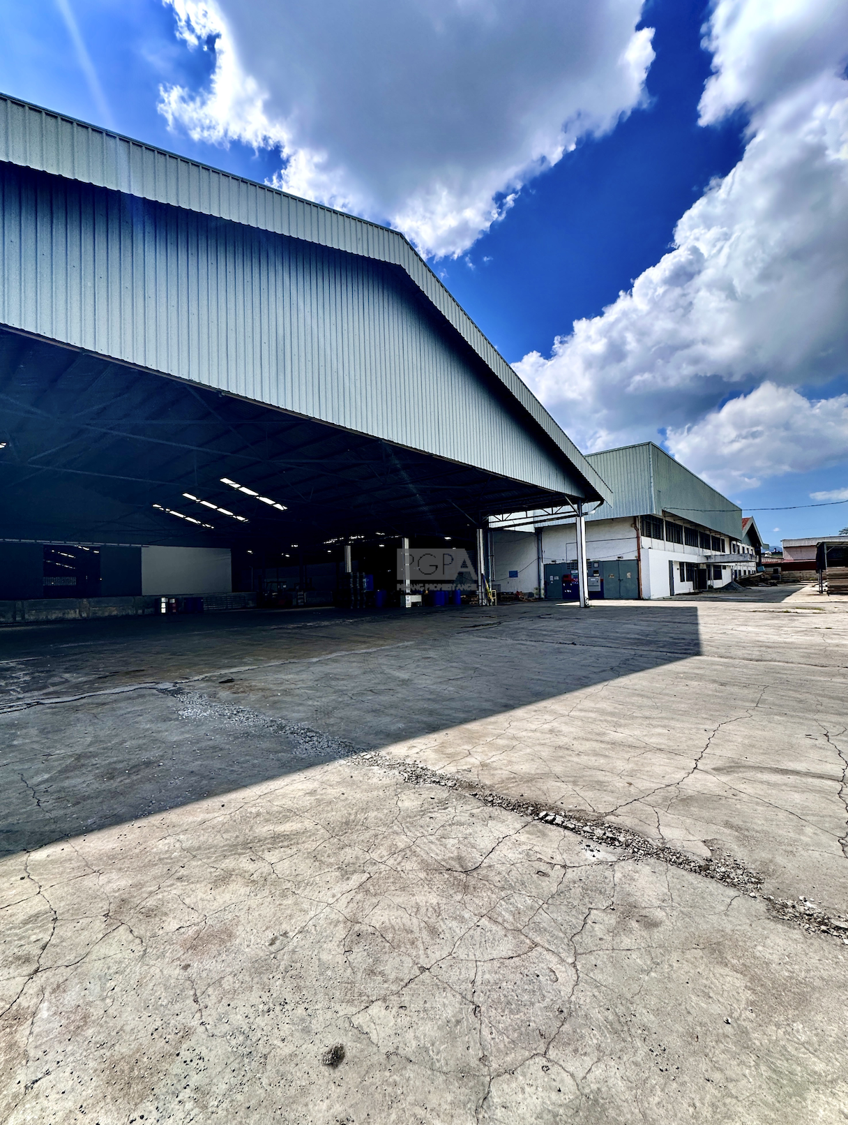 Industrial Building in Perai.