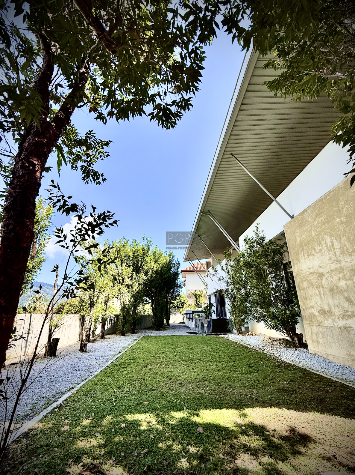 Elegant Move-In-Ready Bungalow on High Ground in Tanjung Bungah Hillside.