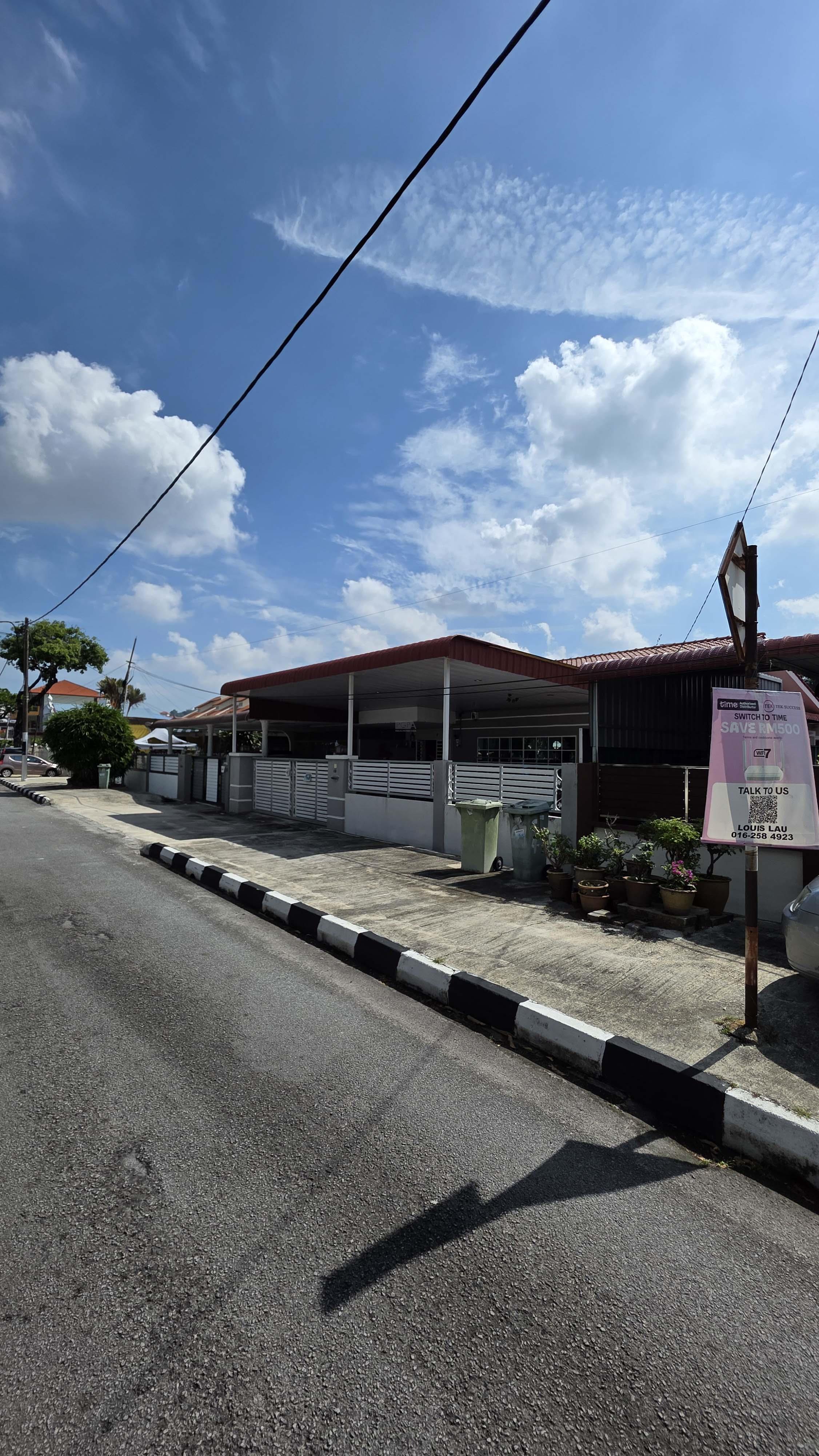 Bayan Baru Mayang Pasir Semi Detached Single Storey House.