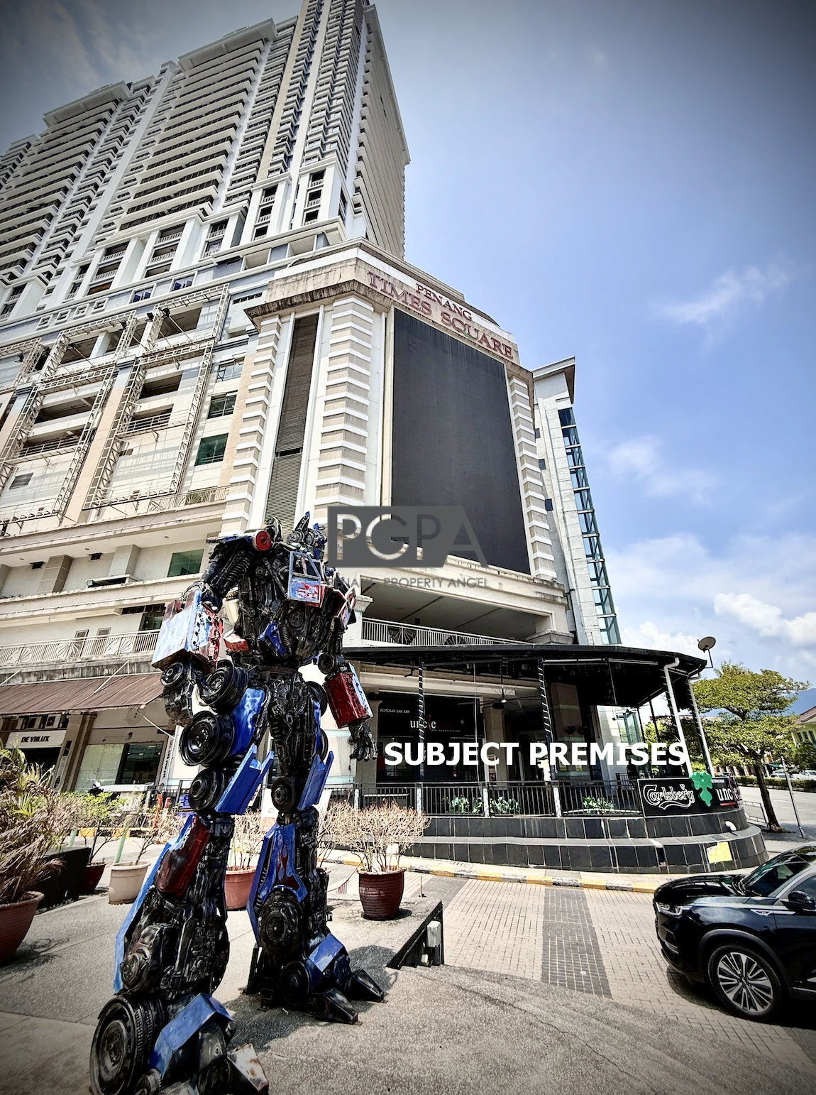 Prime Ground-Floor, Corner Retail Outlet at Penang Times Square.