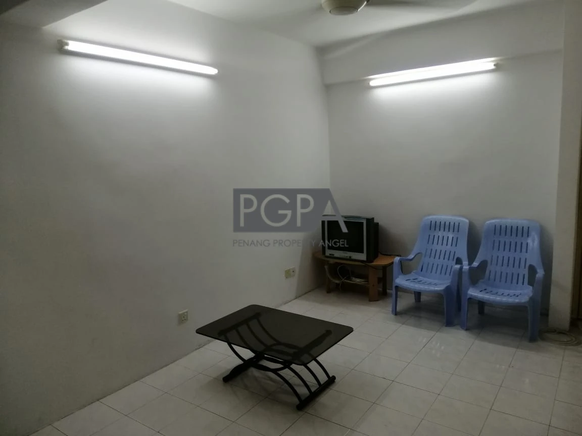 Desa Pilihan Flat at Sungai Ara