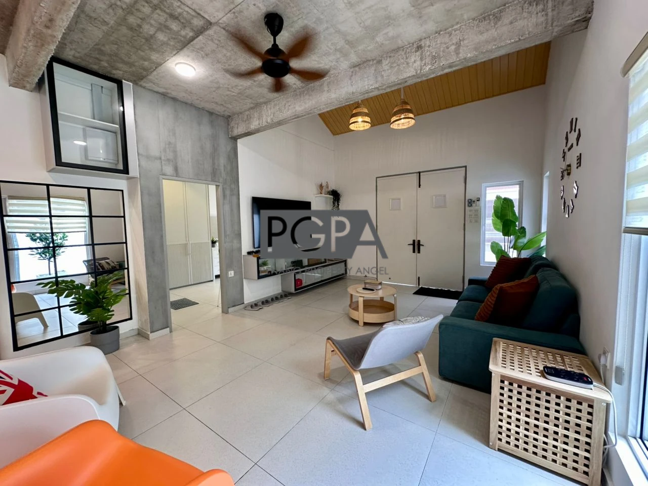 Fully renovated 1.5-storey terrace house located in Taman Free School, Jelutong, George Town.